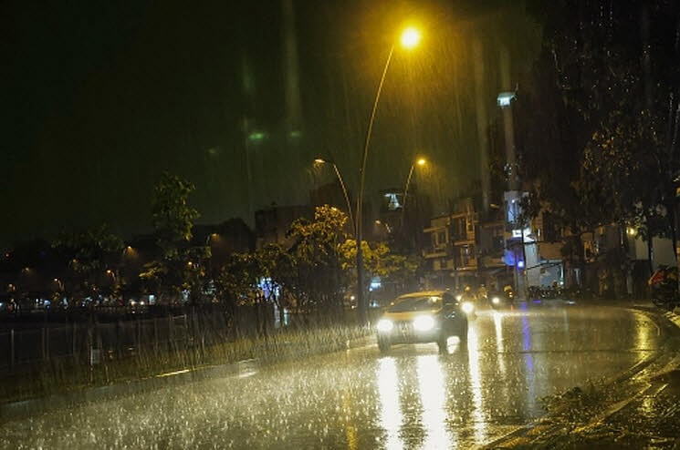 Đà Nẵng được dự báo có mưa rào và dông tối và đêm