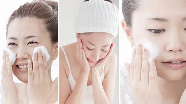 Làm sạch da mặt để chăm sóc da mặt khi mang thai 