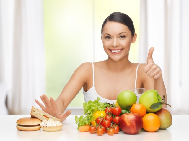 Dinh dưỡng hợp lý giúp cung cấp đầy đủ dưỡng chất từ bên trong