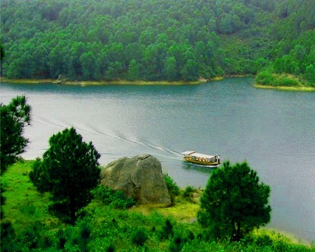 Hồ Trại Tiểu 