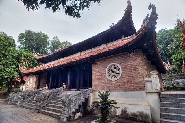 Kiến trúc đền Bà Triệu rất độc đáo  