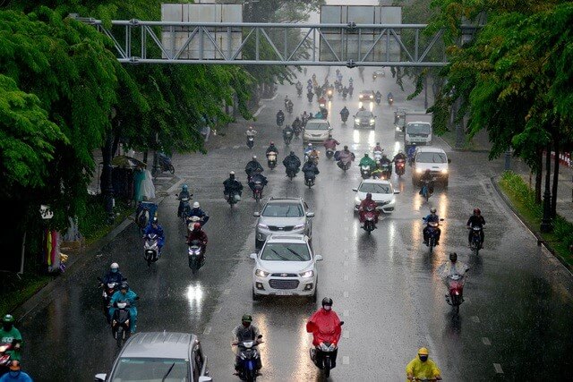 Thành phố Hồ Chí Minh mưa về chiều tối 