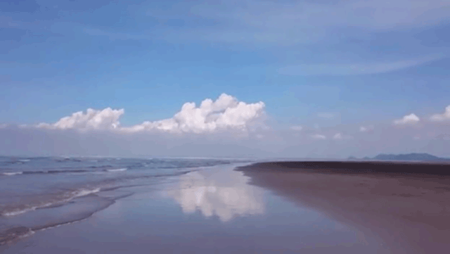 Một góc biển Kim Sơn