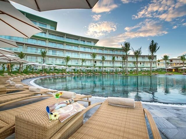 Khách sạn nghỉ dưỡng gần bãi biển Sầm Sơn 